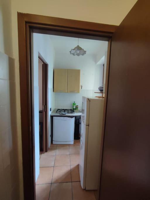 Appartamento A 5 Min Dal Centro Tortona Exterior photo